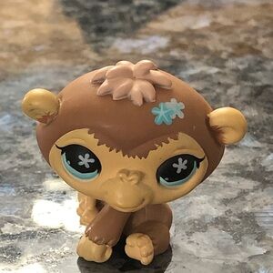 2006 Hasbro Littlest Pet Shop (LPS) Chimpanzee